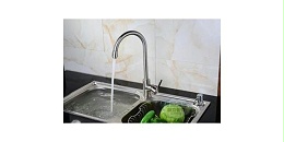 选择大型商用洗碗机三要点-致力于商用厨具（宇杰厨具）