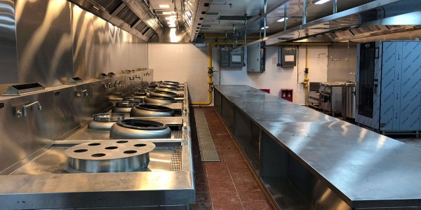 医院食堂厨房工程要注意什么-20年厨房工程经验（宇杰厨具）